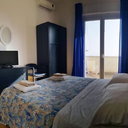 Brezza Di Mare Apartman Lido di Ostia Kültér fotó